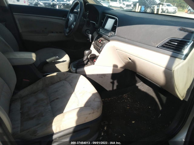 Hyundai ELANTRA SEL 2018 5NPD84LFXJH278913 Image 5