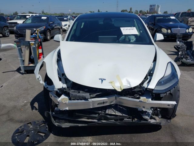 5YJ3E1EAXNF115171 Tesla MODEL 3