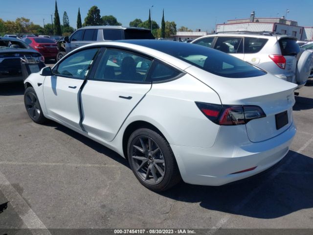 5YJ3E1EAXNF115171 Tesla MODEL 3