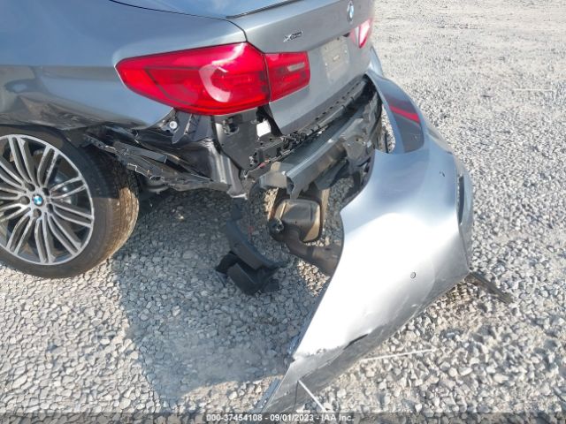 WBAJA7C55JWA71792 BMW 5 Series 530i Xdrive