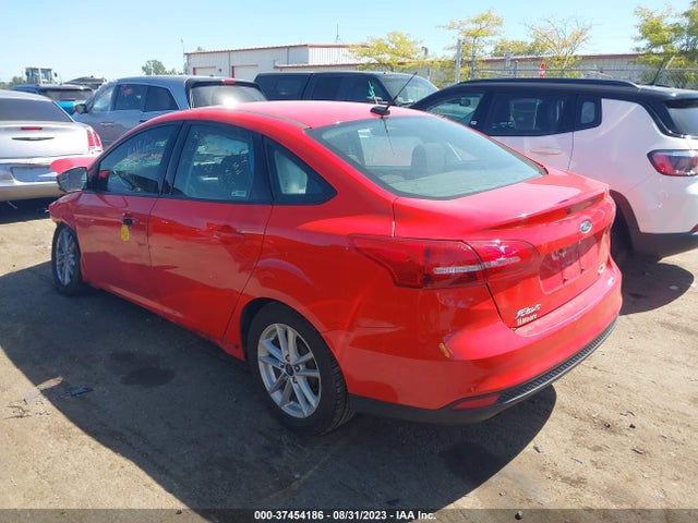 1FADP3F25GL383035 Ford FOCUS SE