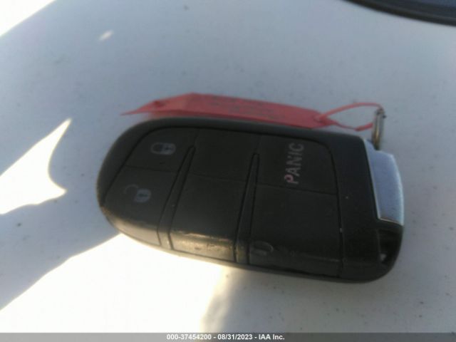 1C4RDHAG1EC975179 Dodge Durango Sxt