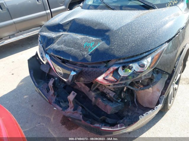 JN1BJ1CP3KW526436 Nissan Rogue Sport Sl