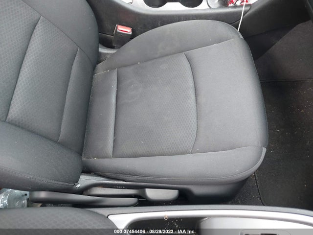 Chevrolet MALIBU LS 2016 1G1ZB5ST9GF331004 Image 5