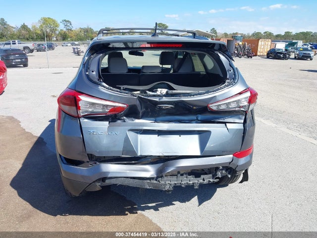 Hyundai TUCSON SE 2017 KM8J33A42HU341835 Image 6