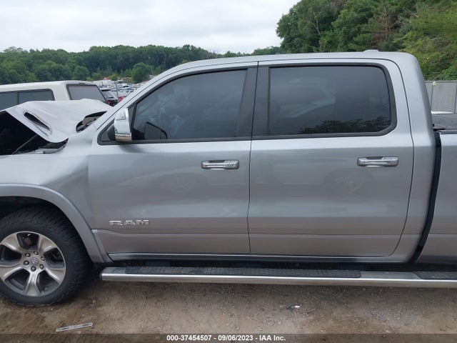 RAM 1500 Laramie 2019 1C6SRFRT3KN836199 Image 14