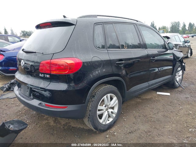 WVGAV7AX7HK001958 Volkswagen TIGUAN S