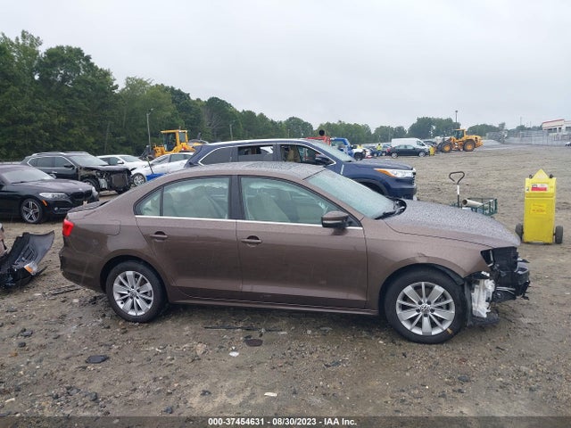2015 VOLKSWAGEN JETTA SEDAN 1.8T SE W/CONNECTIVITY VIN: 3VWD07AJ4FM266478