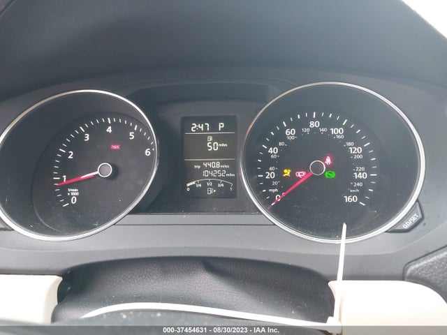 2015 VOLKSWAGEN JETTA SEDAN 1.8T SE W/CONNECTIVITY VIN: 3VWD07AJ4FM266478