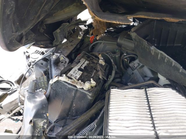 1HGCR2F32EA019538 Honda Accord Sedan Lx