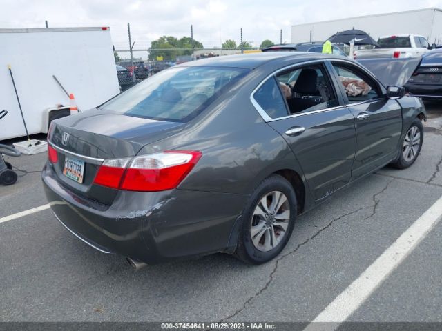 1HGCR2F32EA019538 Honda Accord Sedan Lx