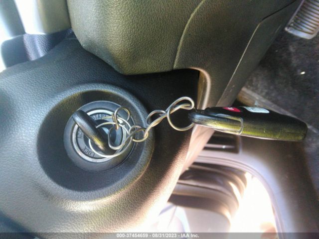 2020 HYUNDAI ELANTRA 5NPD84LF5LH614132 Photo 10