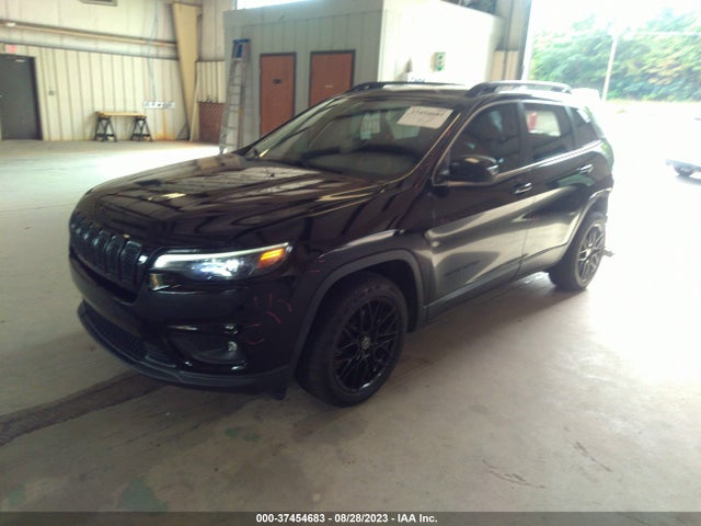 1C4PJLCB0KD263336 Jeep Cherokee Latitude