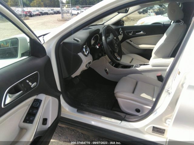 WDCTG4EB9JJ423563 Mercedes-Benz Gla Gla 250