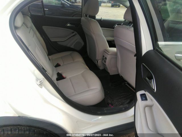 WDCTG4EB9JJ423563 Mercedes-Benz Gla Gla 250