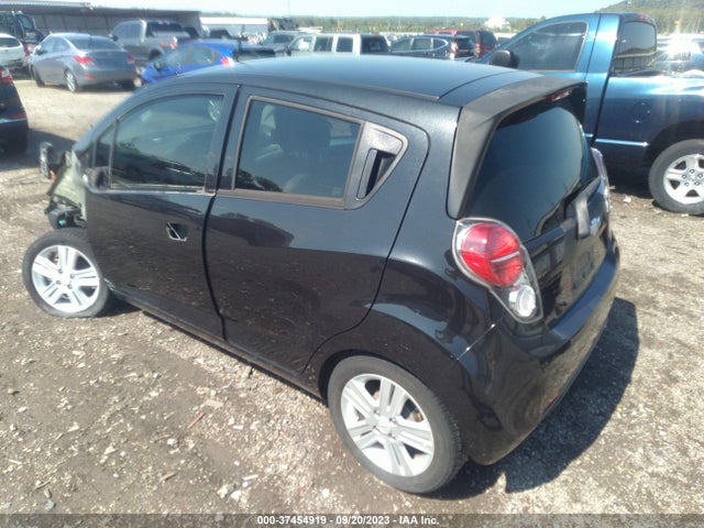Chevrolet Spark Lt 2014 KL8CD6S9XEC542009 Image 3