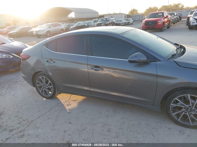 Hyundai Elantra Limited 2020 5NPD84LF2LH527675 Image 13
