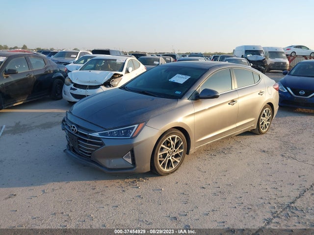 Hyundai Elantra Limited 2020 5NPD84LF2LH527675 Image 2