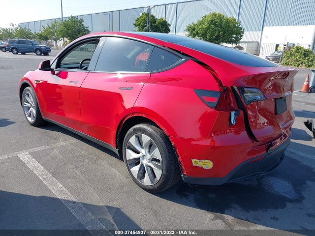 5YJYGDEE3LF020016 Tesla Model Y Long Range