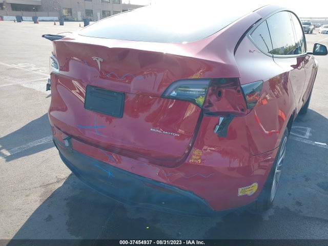 5YJYGDEE3LF020016 Tesla Model Y Long Range