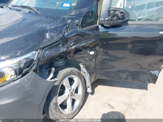 W1WV0FEY4L3754808 Mercedes-Benz METRIS PASSENGER VAN