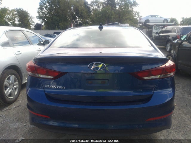 2018 HYUNDAI ELANTRA SEL VIN: 5NPD84LF1JH246478