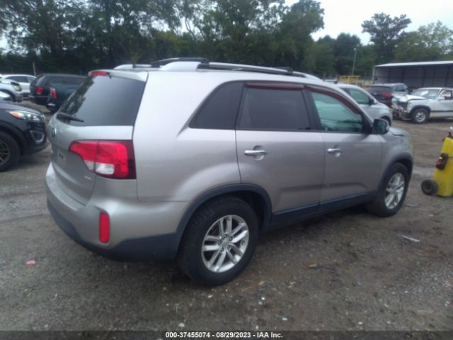 5XYKT3A6XFG633502 KIA SORENTO LX