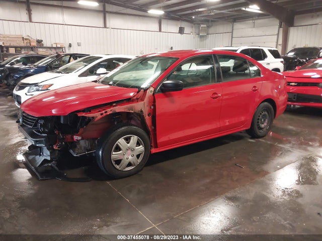 3VW2K7AJ2EM432318 Volkswagen Jetta Sedan S