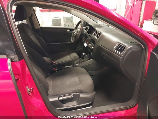 3VW2K7AJ2EM432318 Volkswagen Jetta Sedan S