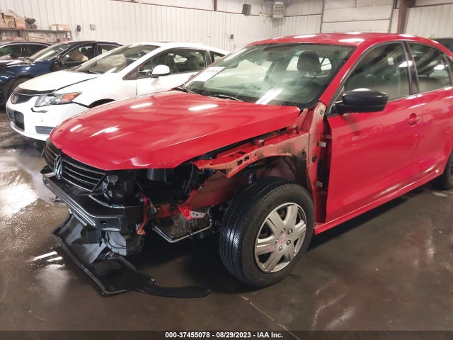 3VW2K7AJ2EM432318 Volkswagen Jetta Sedan S