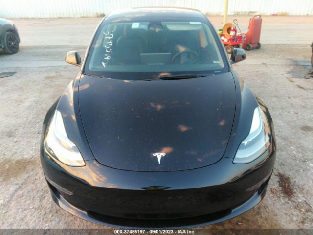 5YJ3E1EA9PF439263 Tesla MODEL 3