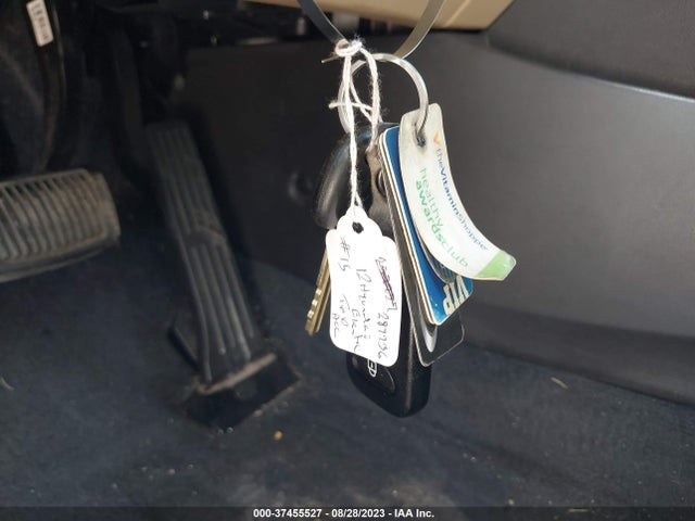 2012 HYUNDAI ELANTRA GLS VIN: KMHDH4AEXCU412057