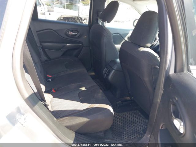 1C4PJMCB1KD125441 Jeep Cherokee Latitude