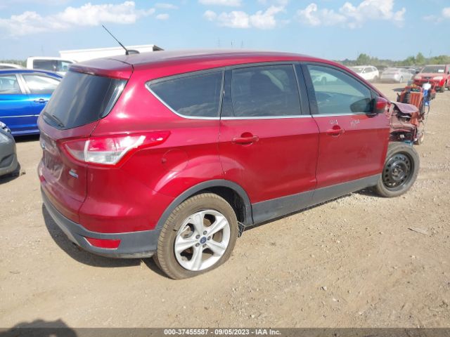 1FMCU9GX0GUA01155 Ford ESCAPE SE