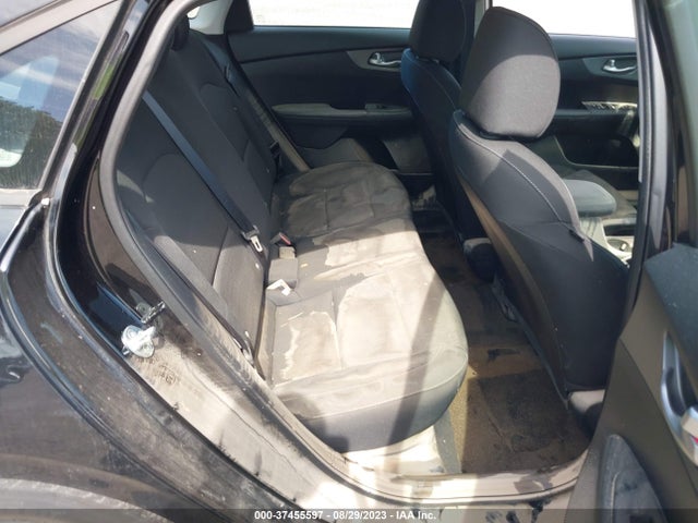 2020 KIA FORTE FE VIN: 3KPF24AD0LE158282