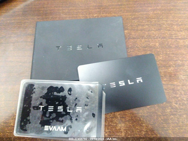 7SAYGDEE8PF609183 Tesla Model Y Long Range