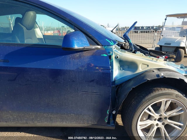 7SAYGDEE8PF609183 Tesla Model Y Long Range