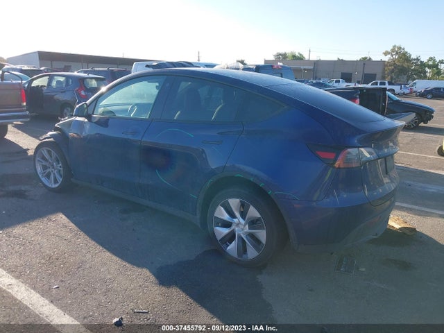 7SAYGDEE8PF609183 Tesla Model Y Long Range
