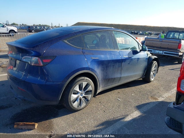 7SAYGDEE8PF609183 Tesla Model Y Long Range