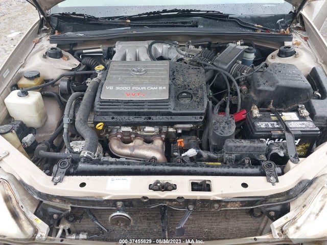 2001 TOYOTA AVALON XLS W/BUCKET SEATS VIN: 4T1BF28B21U157947
