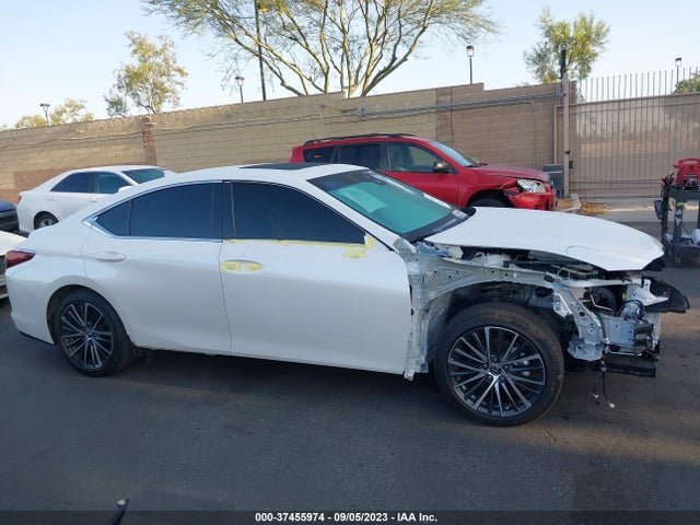 2022 Lexus ES, VIN: 58ADZ1B10NU125295