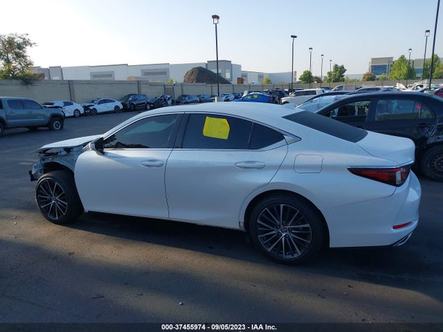 2022 Lexus ES, VIN: 58ADZ1B10NU125295