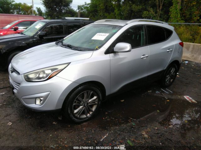 KM8JUCAG2FU955398 Hyundai TUCSON SE