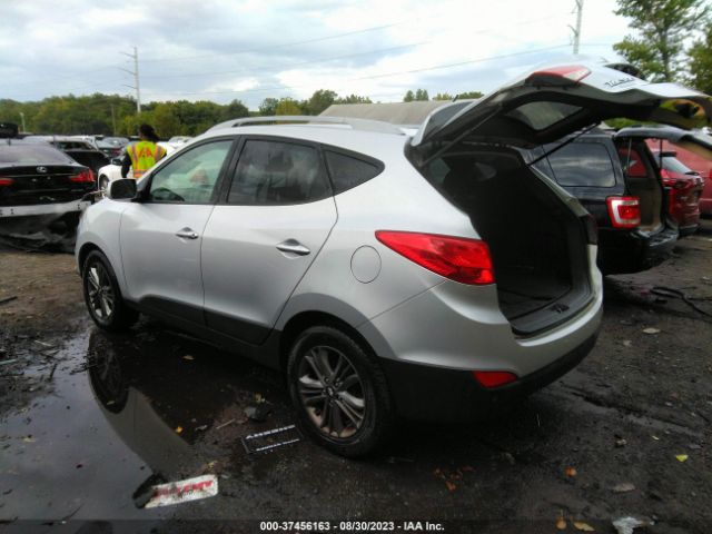 KM8JUCAG2FU955398 Hyundai TUCSON SE