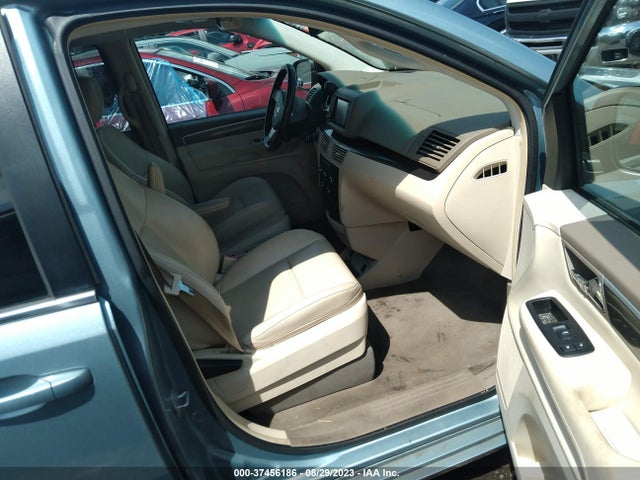 2010 VOLKSWAGEN ROUTAN SE VIN: 2V4RW3D13AR202676
