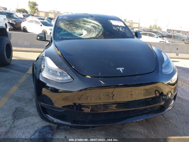 7SAYGDEF8PF745841 Tesla Model Y Performance