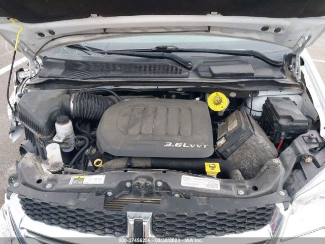 2C4RDGBG5JR129793 Dodge Grand Caravan Se