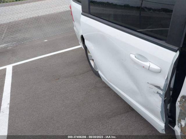 2C4RDGBG5JR129793 Dodge Grand Caravan Se
