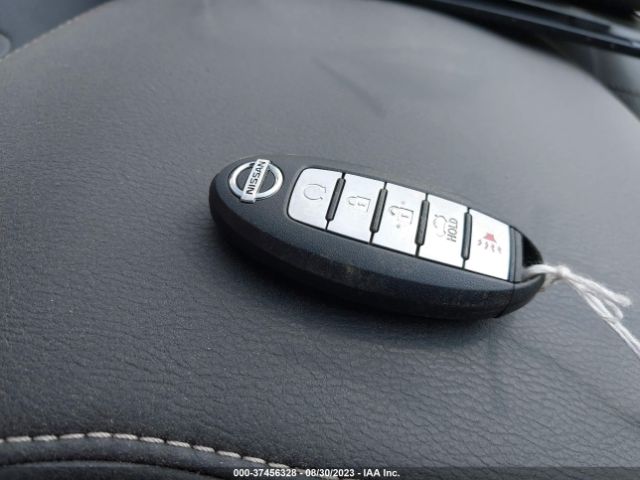 1N4AA6AP1HC365691 Nissan Maxima Platinum