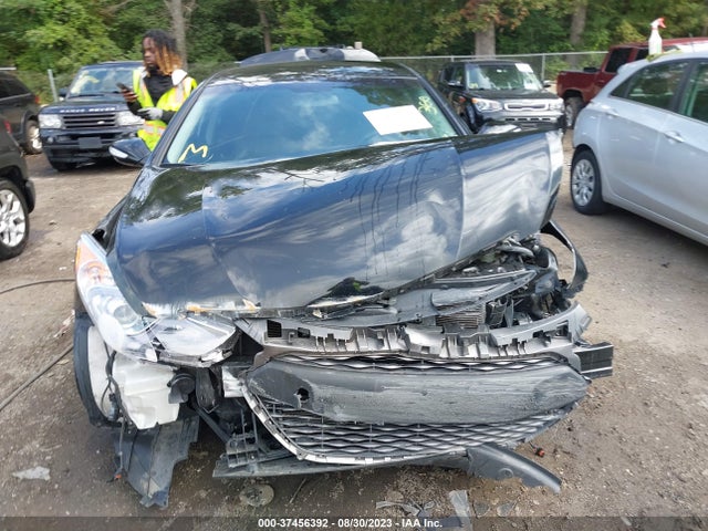Hyundai SONATA HYBRID 2015 KMHEC4A44FA127645 Image 13